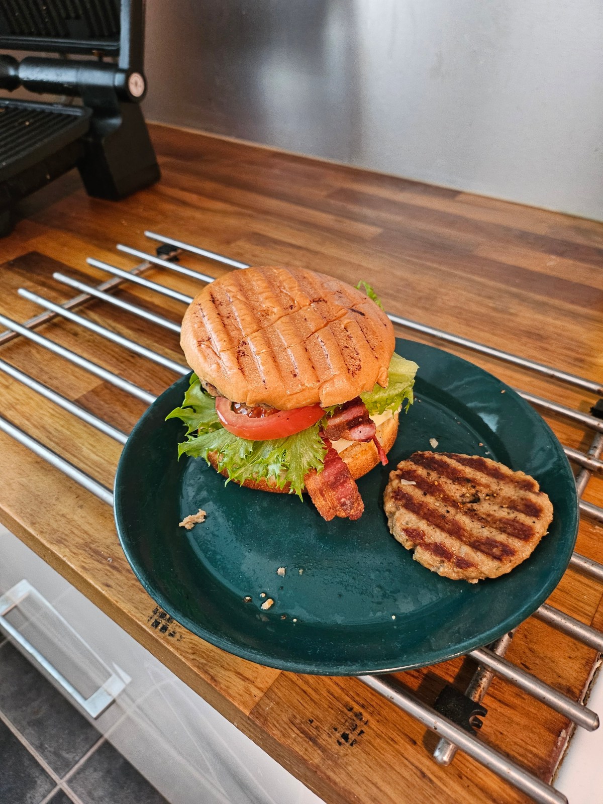 Referenssiburgeri: Katastrofi